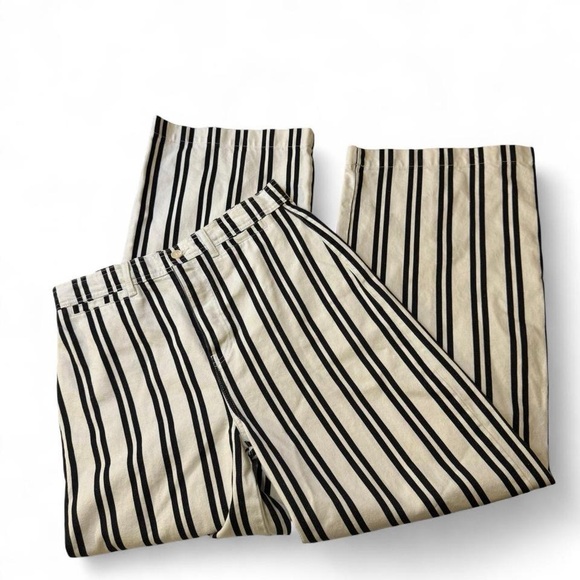 🖤 REFORMATION Logan Ultra High Rise Wide Leg Jeans, Black & White "PA Stripe" - Picture 3 of 14